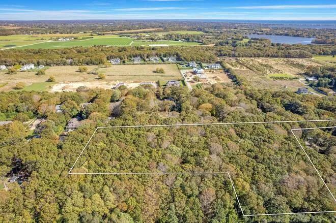 3.83 Acres at 389 Seven Ponds Towd Road