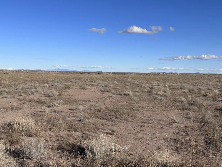 3 acres consisting of 6 adjoining Lots - Sunny New Mexico