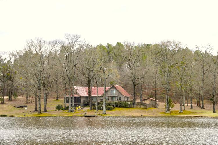 Lake House on 1.3 Acres in Carroll County, MS
