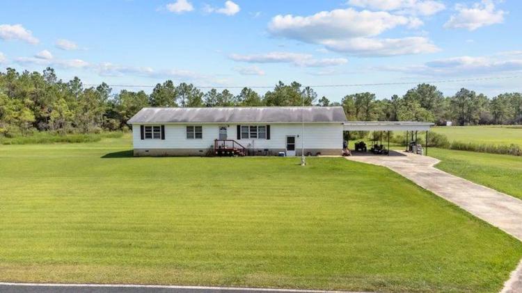 10 Acres of Residential Timberland with an 1,812sqft Home For Sale in Pamlico County NC!