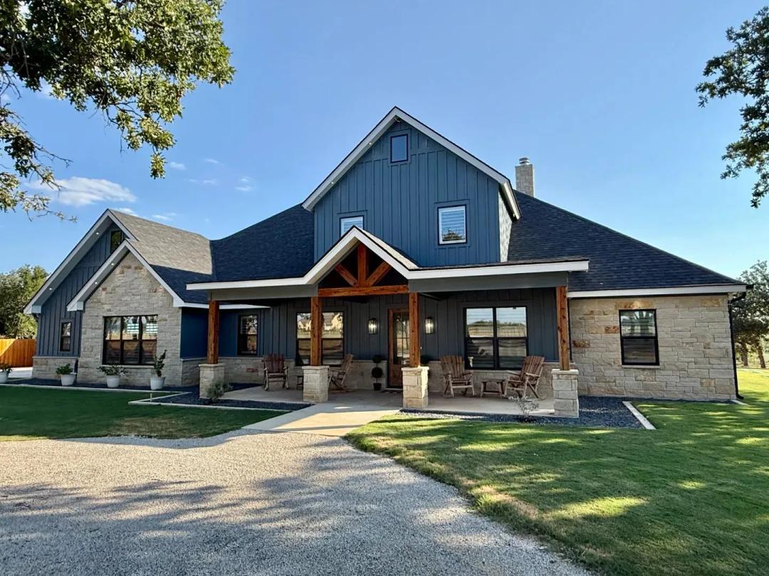 4/4 Home on 5.98 +/- Acres....High End finishes, Landscaped, Gated Community