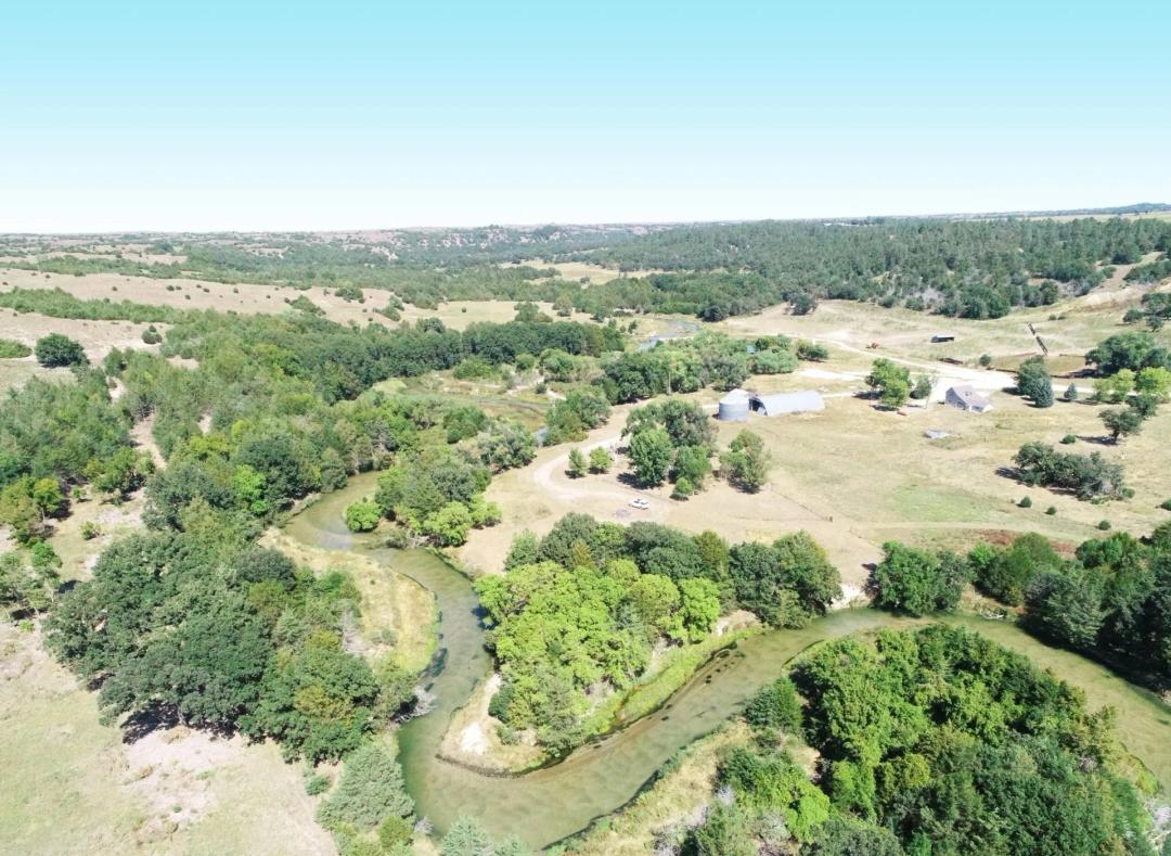 16 Acres, Plum Creek Paradise