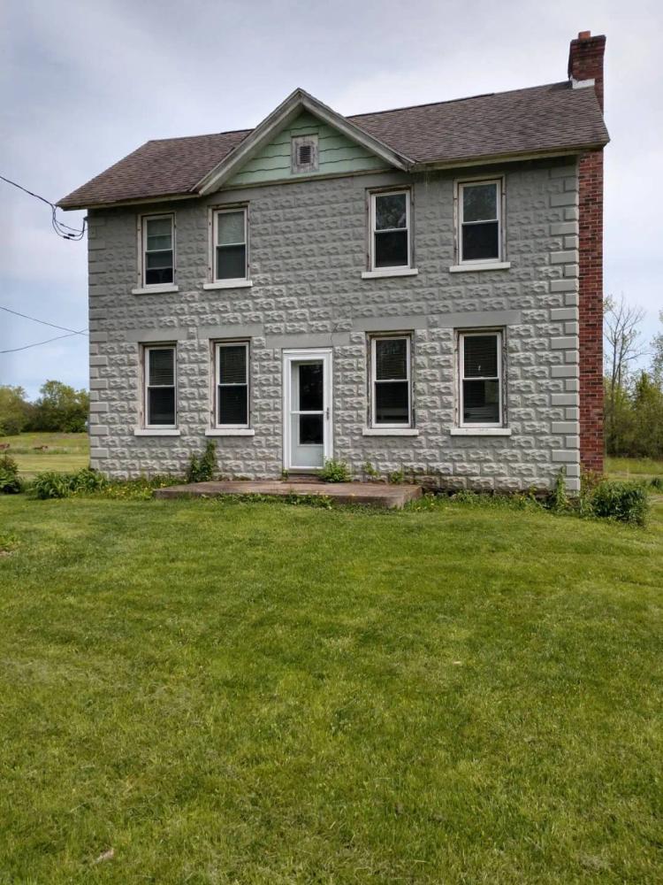 3 Bedrooms1 Bathroom on 3.40 Acres at 5827 State Highway 30