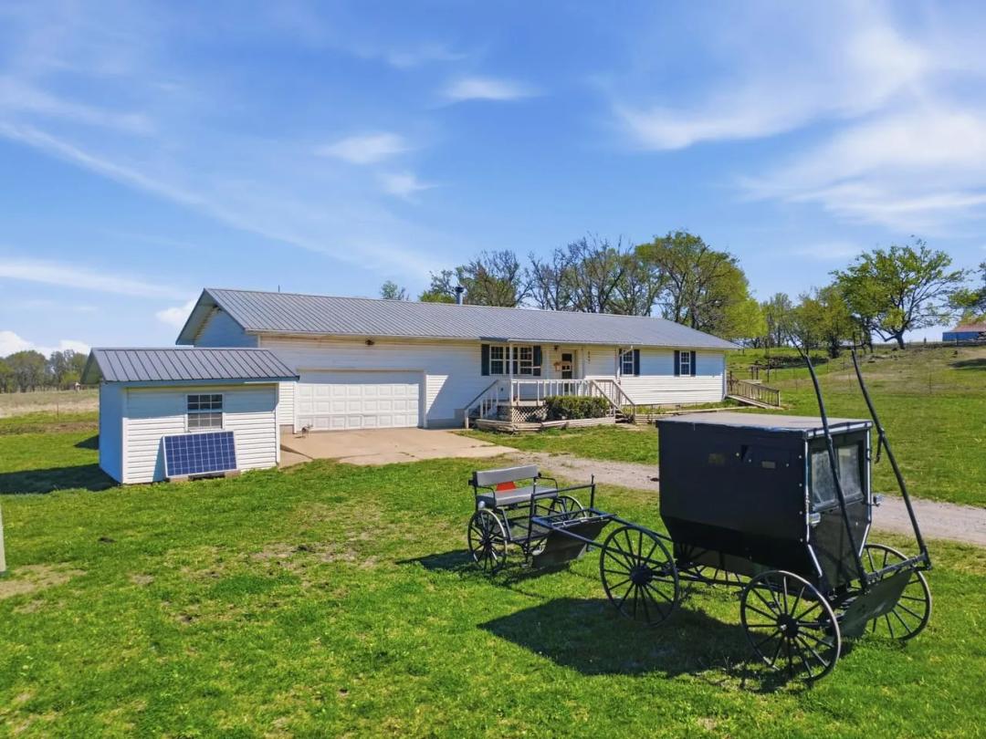 Homestead with 10 Acres