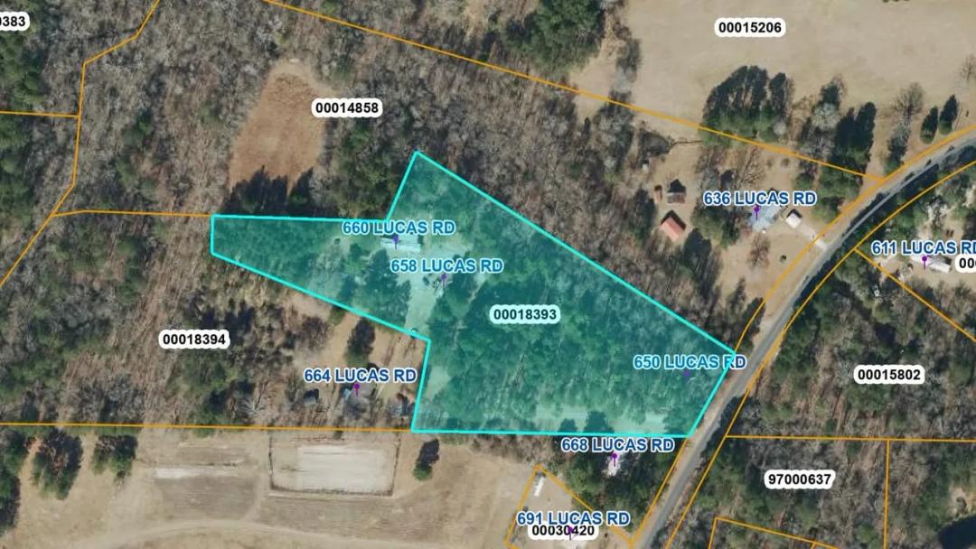 5 Acres in West End