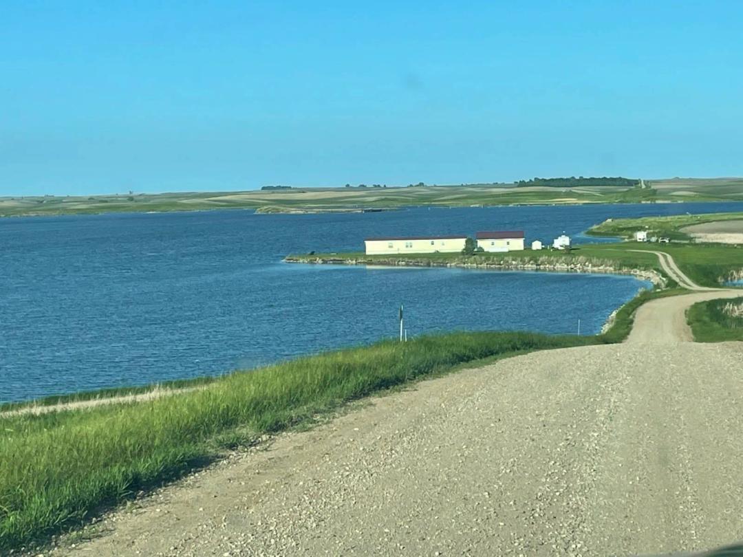 160 Ac Stutsman Farmland w/Lakeshore
