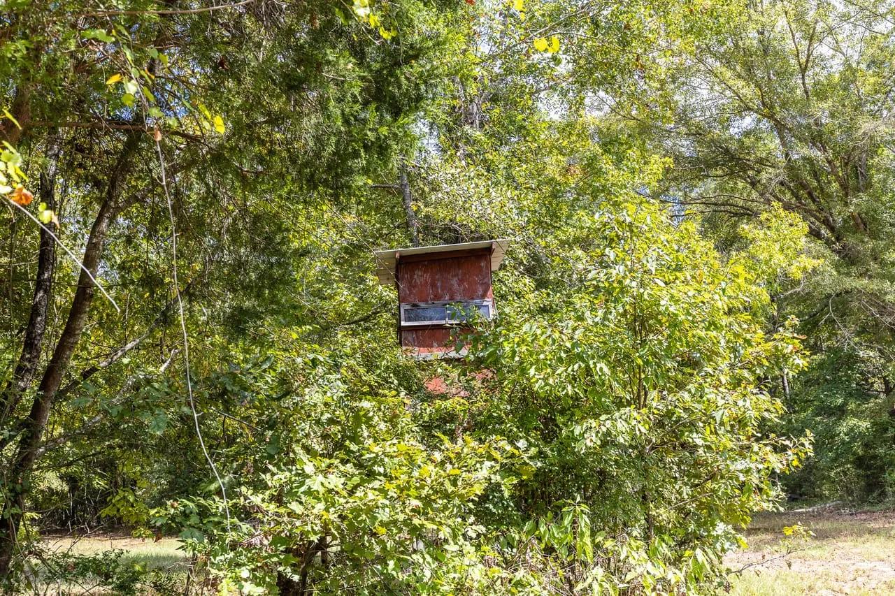 11022587-11