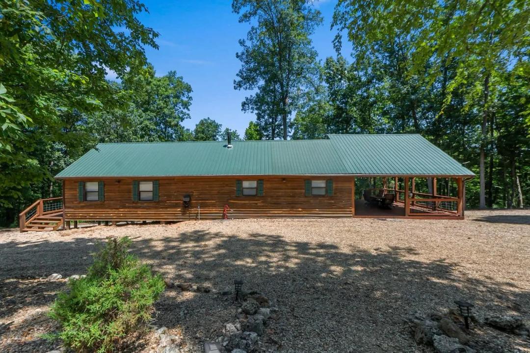 32 Riverview Annapolis, MO 63620-Reynolds Co. 9.55 +/- Acres