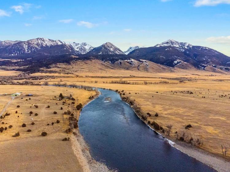 Yellowstone Riverbend