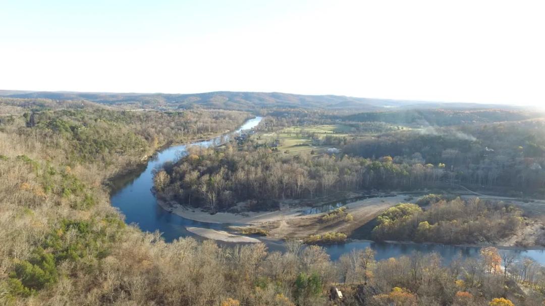 Current River Cabin For Sale in Van Buren, Missouri