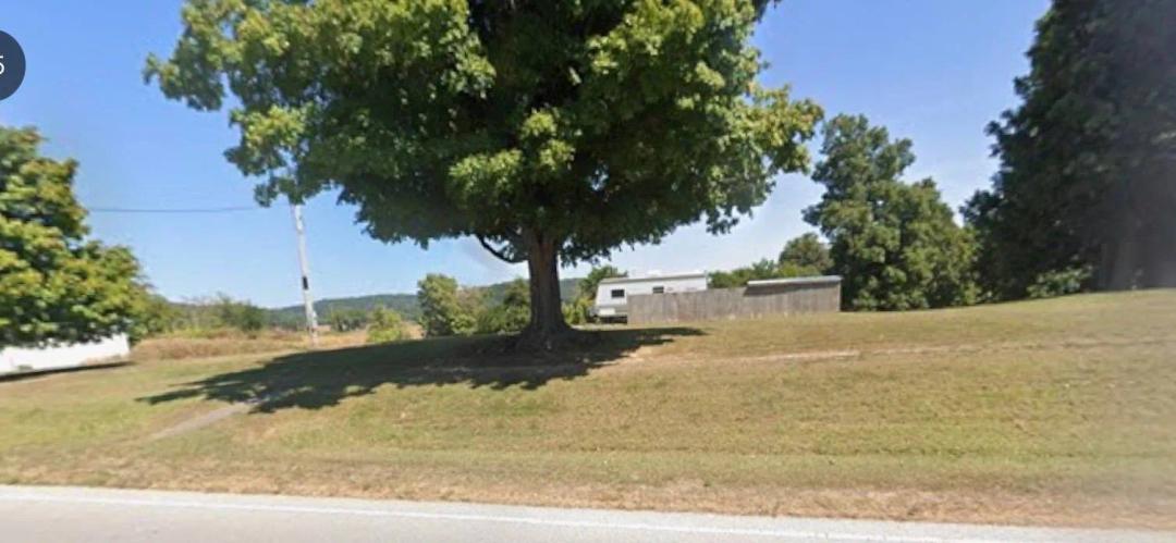 1 ACRE BUILDING/CAMP SITE - LESS THAN 1 MILE TO THE OHIO RIVER!