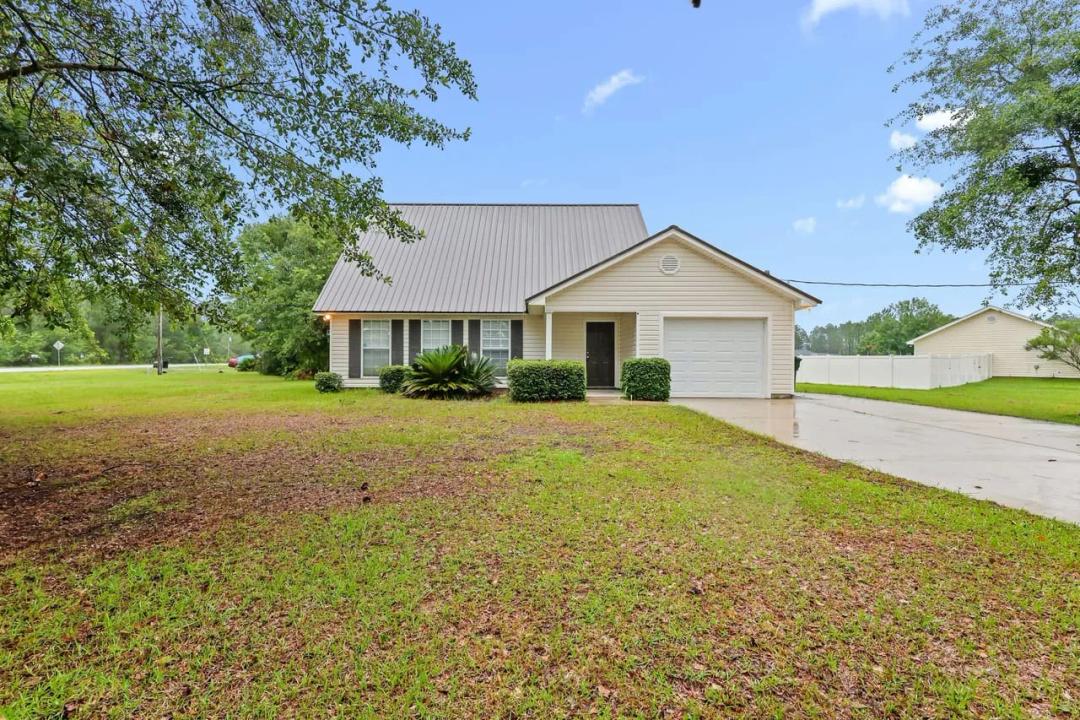 255 Ratcliffe Rd
