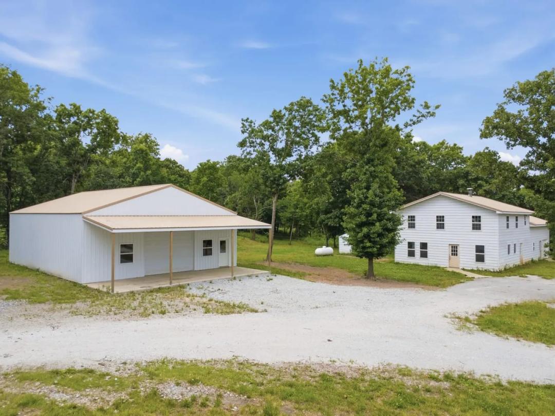 <40 Acres Homestead or Horse Property in Welch, OK