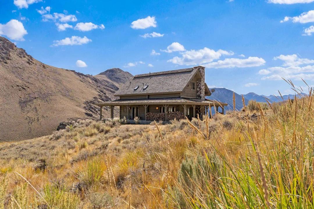 Twin Bridges Retreat