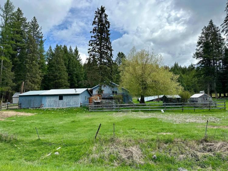 HUNTING CABIN - Backs to National Forest - 10 acres with Home + Horse Pasture + New Septic