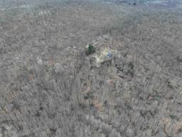 13525827-7