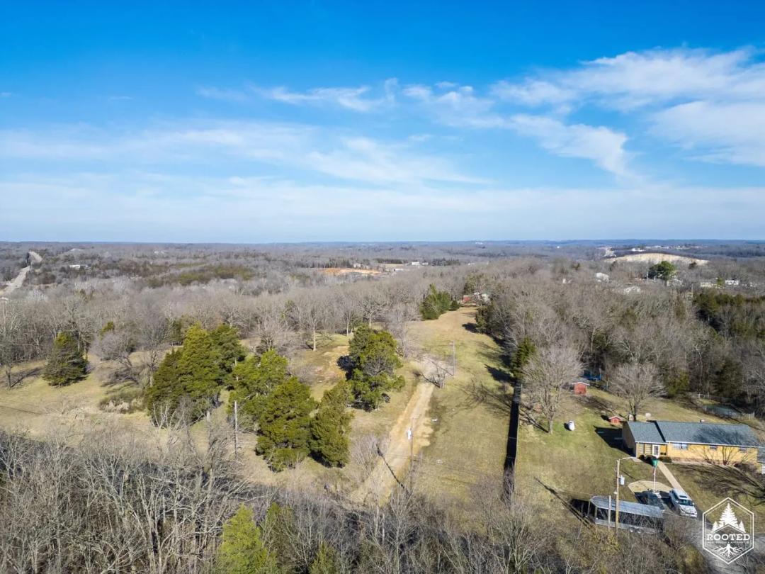 1410 Clarke Street, De Soto, MO-Jefferson CO. 7+/- Acres