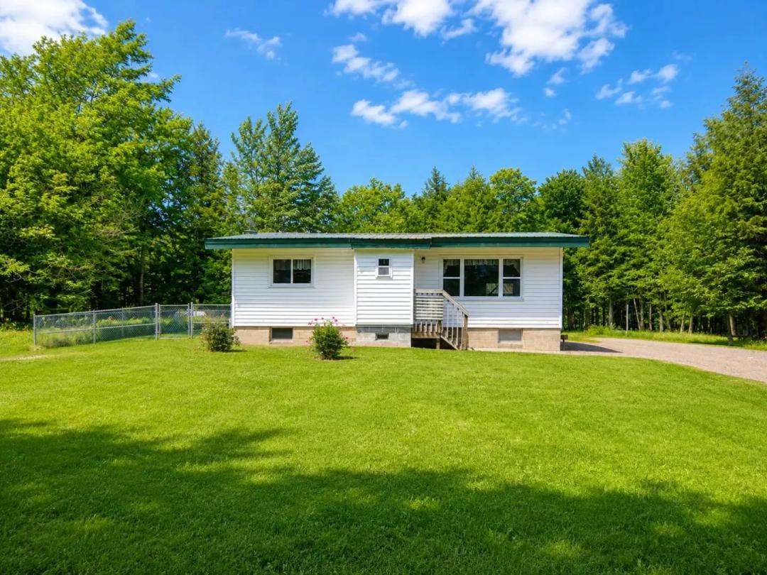 Country Home & 80 Acres of Hunting Land in Butternut, Wisconsin for Sale