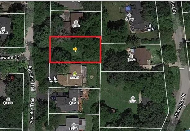 Perfect wooded sloping lot in the Lake in the Hills, IL