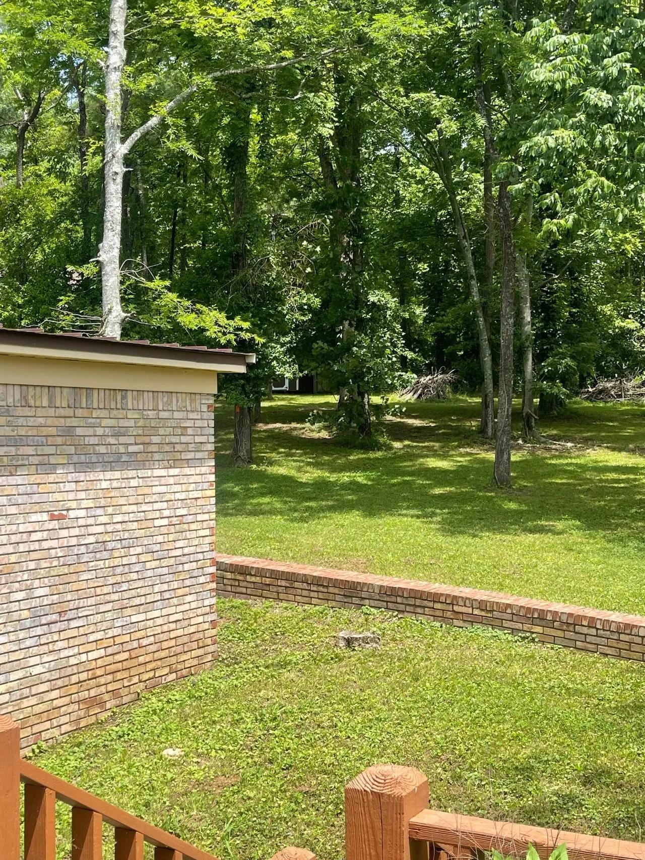 14632773-33