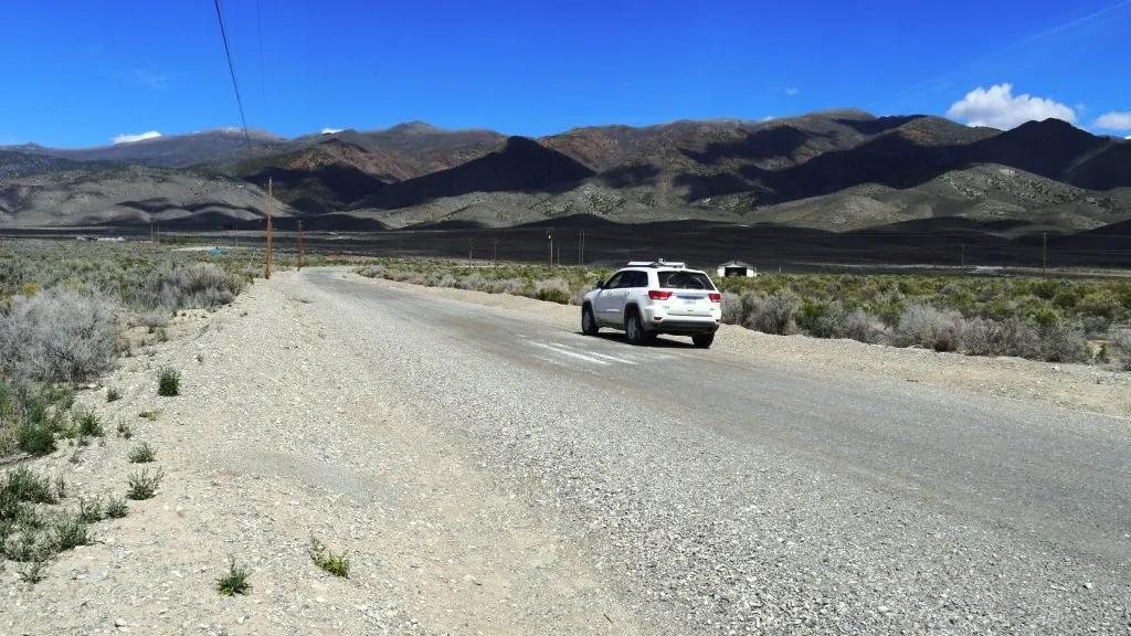 Mountain Views - Gravelled Roads - Power