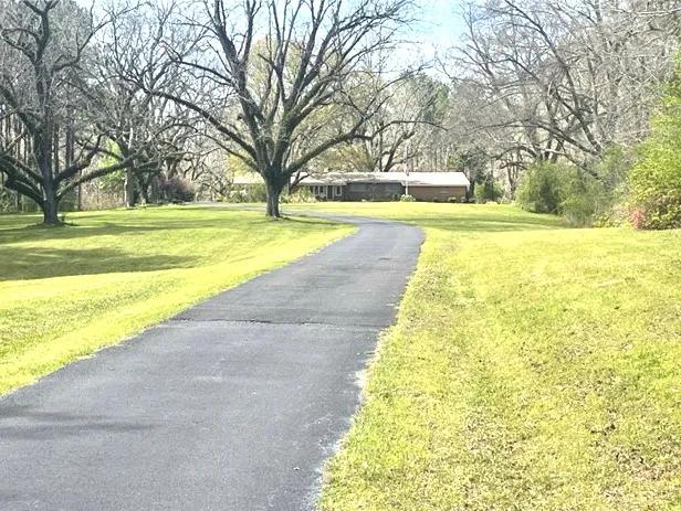 27.78 Acres with a Home in Claiborne County at 13137 Old Port Gibson Road in Utica, MS 