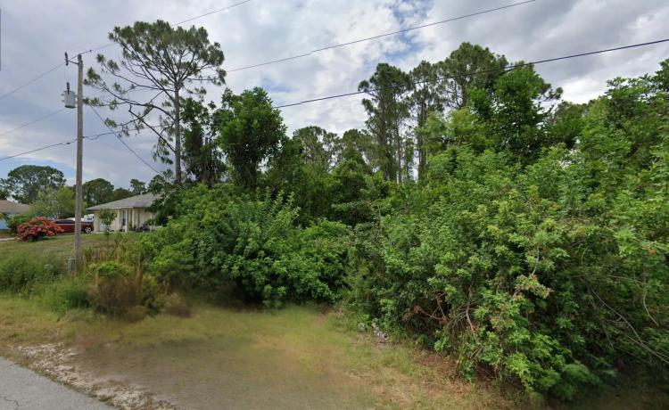 Prime .25-Acre Lot in the Heart of Growing Lehigh Acres!