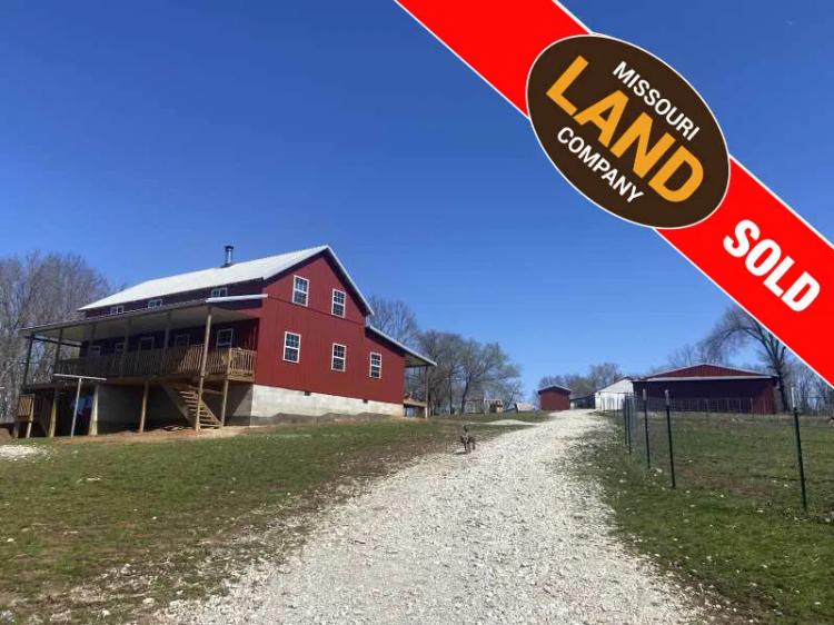 10+/- Acre Hobby Farm
