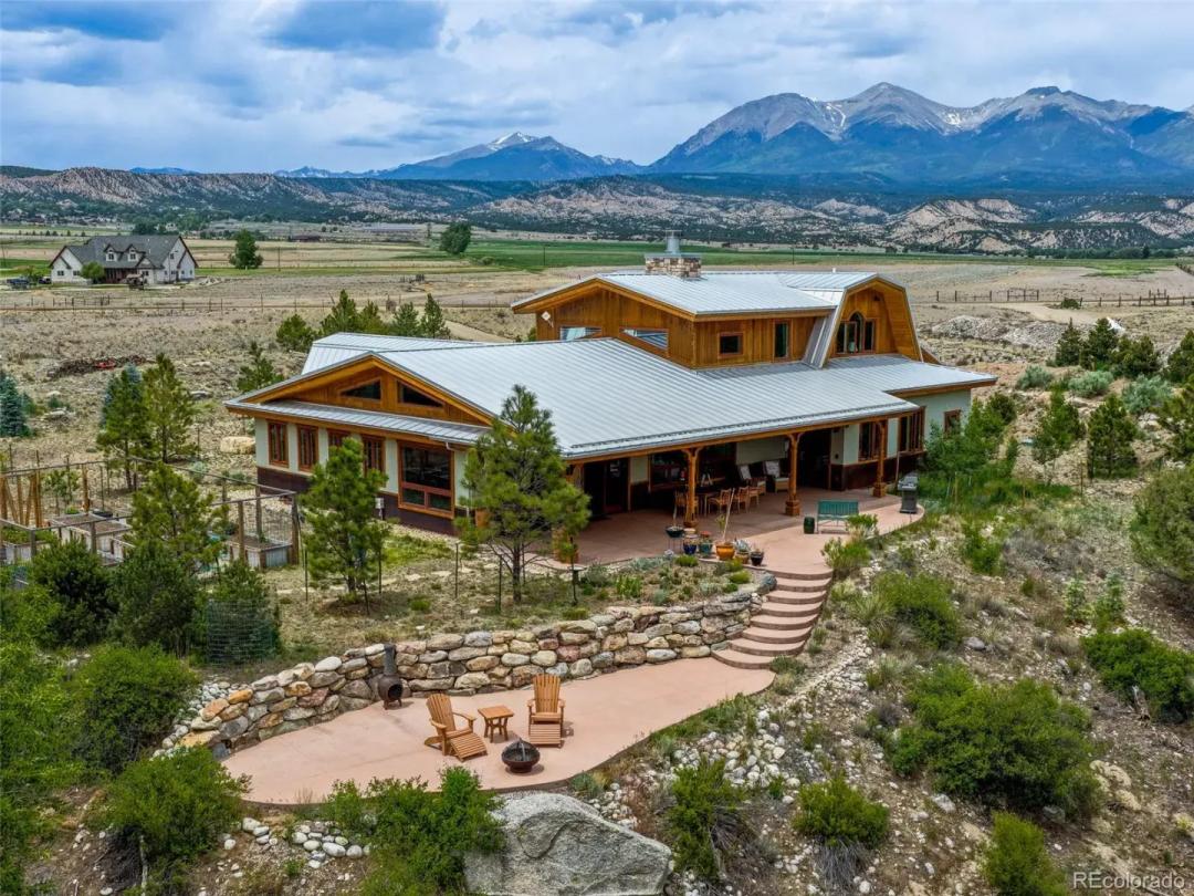 9699 County Road 163, Salida