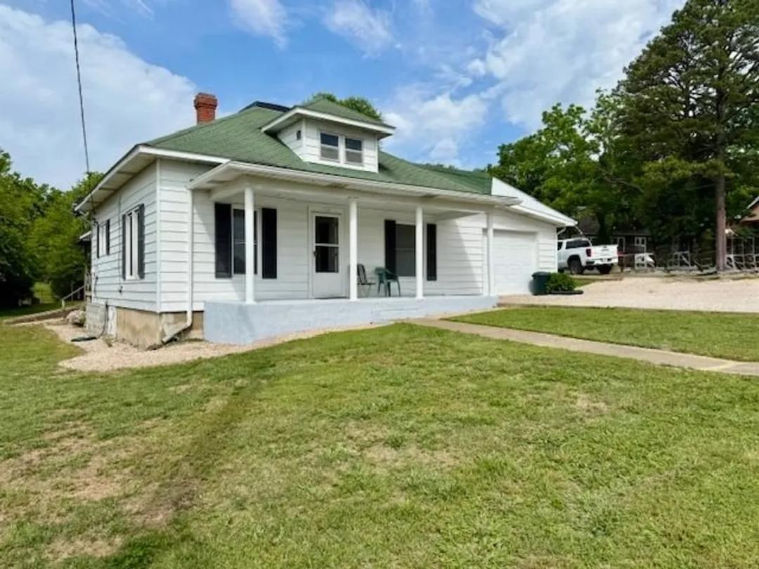 2 Bedroom 1 Bath Corner Lot, Howell County 