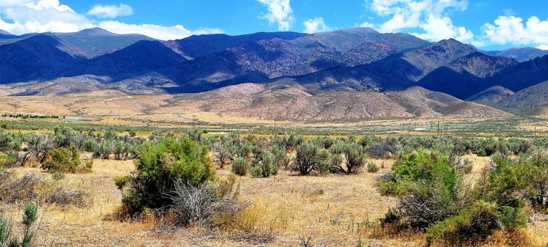 Humboldt Mountain Views * Rye Patch Reservoir & State Rec. Area across IH 80