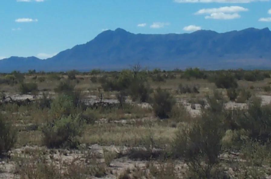 Sunny Southern New Mexico - Mobiles, Modulars, site builds allowed