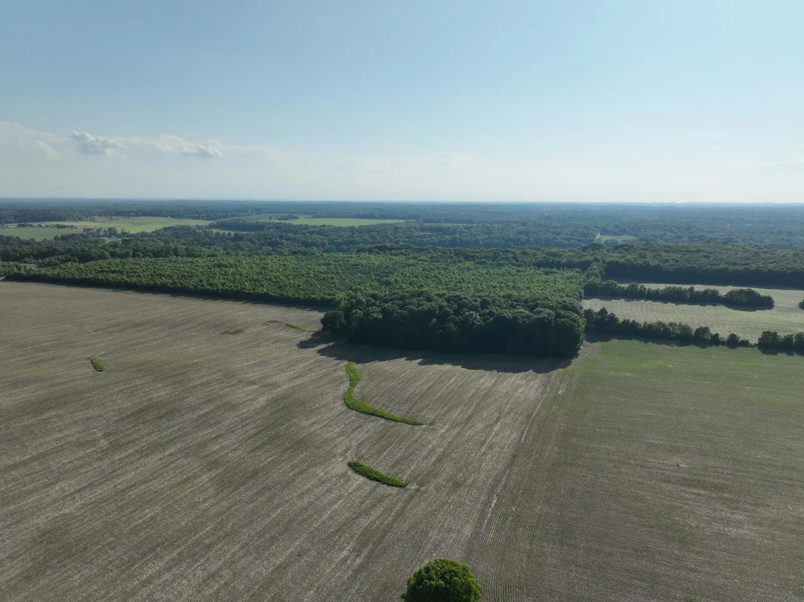 16528740-9