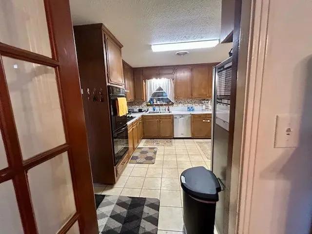 17124180-4