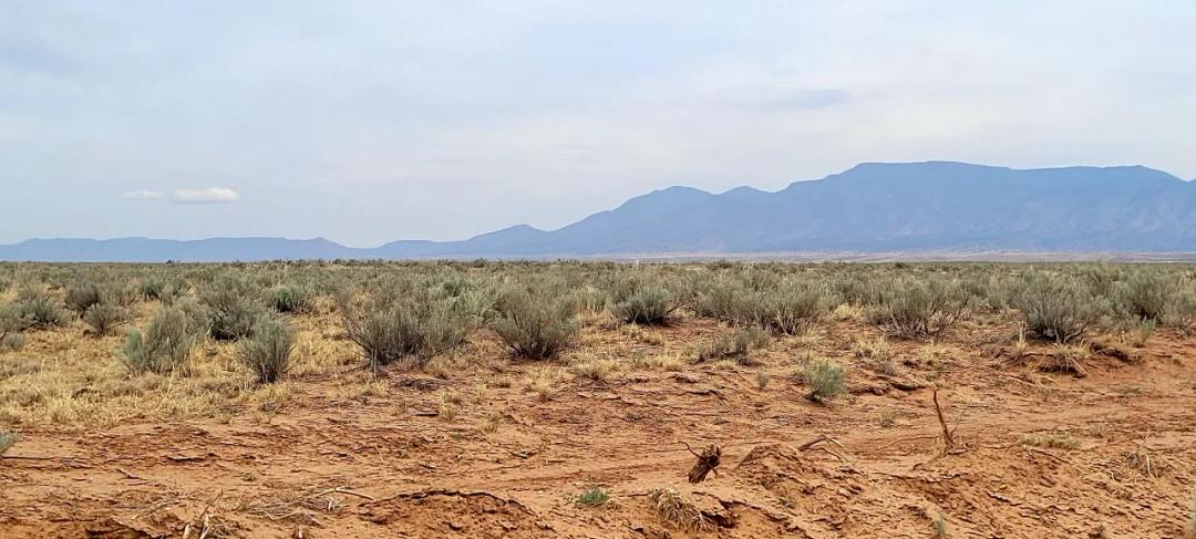 New Mexico Land * 1 acre Near Rio Communities and Belen * Mobiles, Modulars Allowed