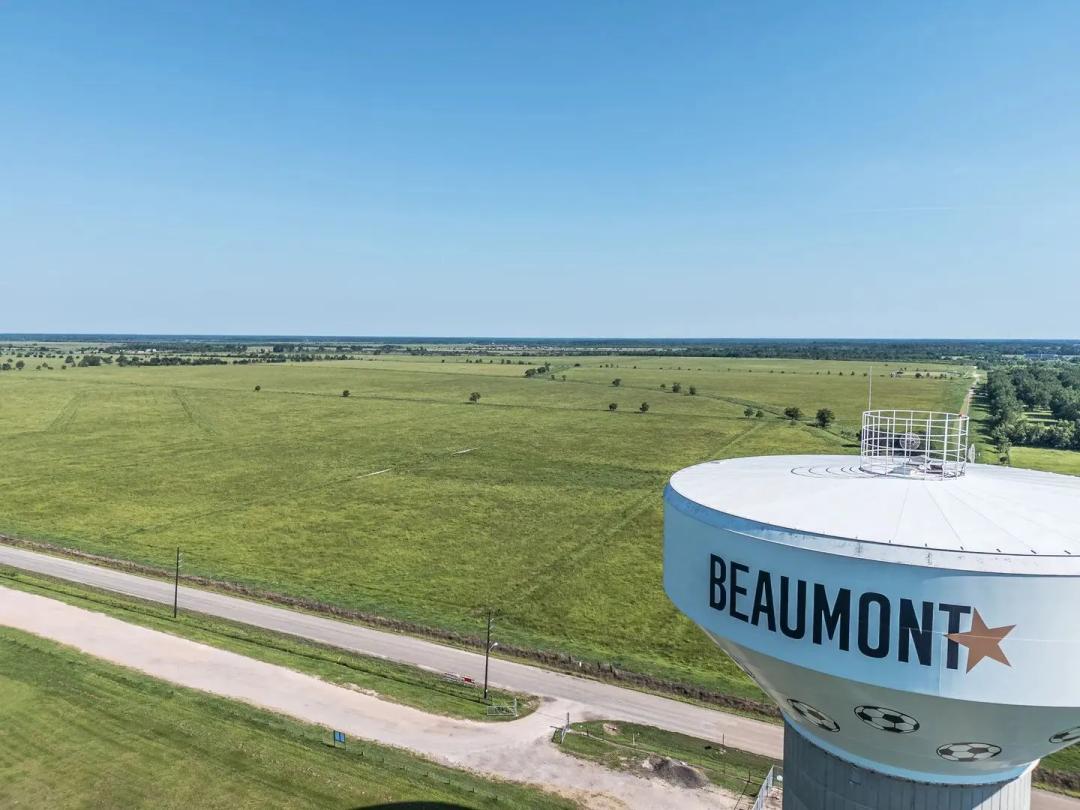TBD Dishman Rd. Beaumont, TX 77713