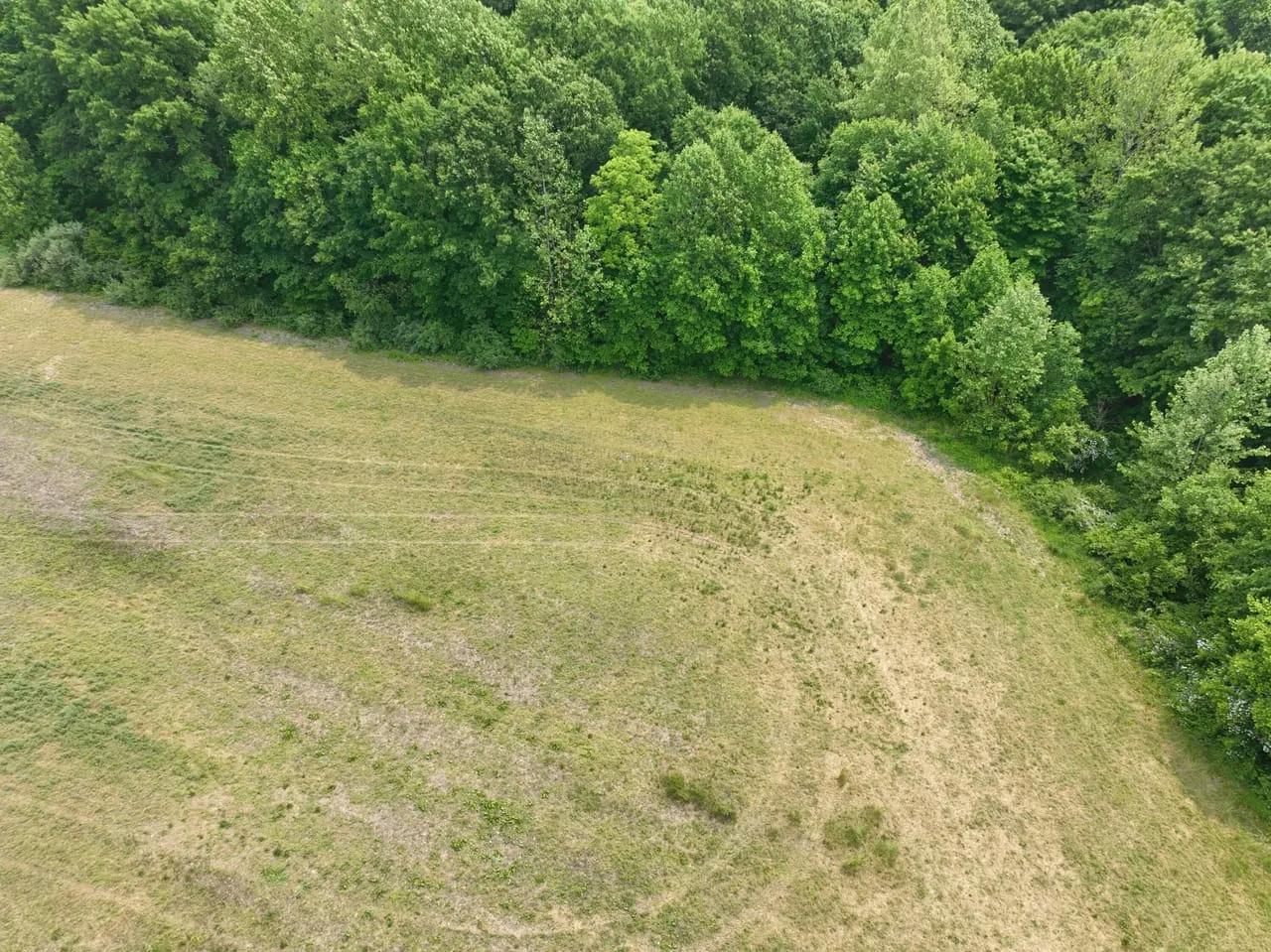 18497927-59