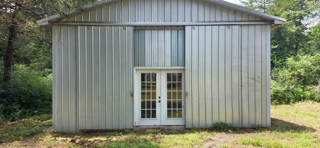 13.13 Acres with a Metal Building Dwelling in White County, AR 