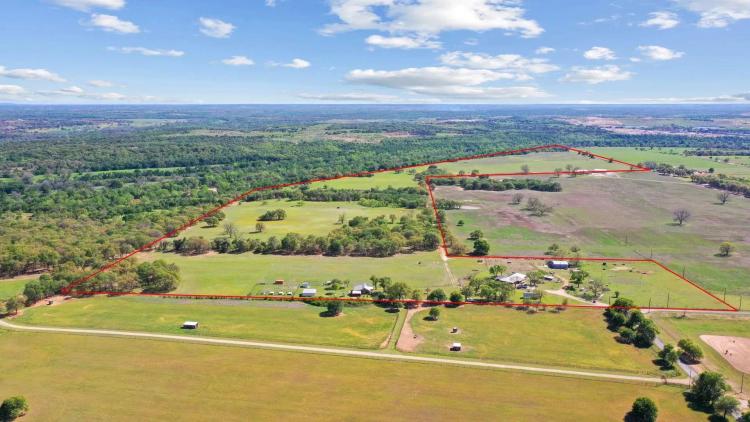 711 Brannon Bridge Circle, Millsap, Texas 76066