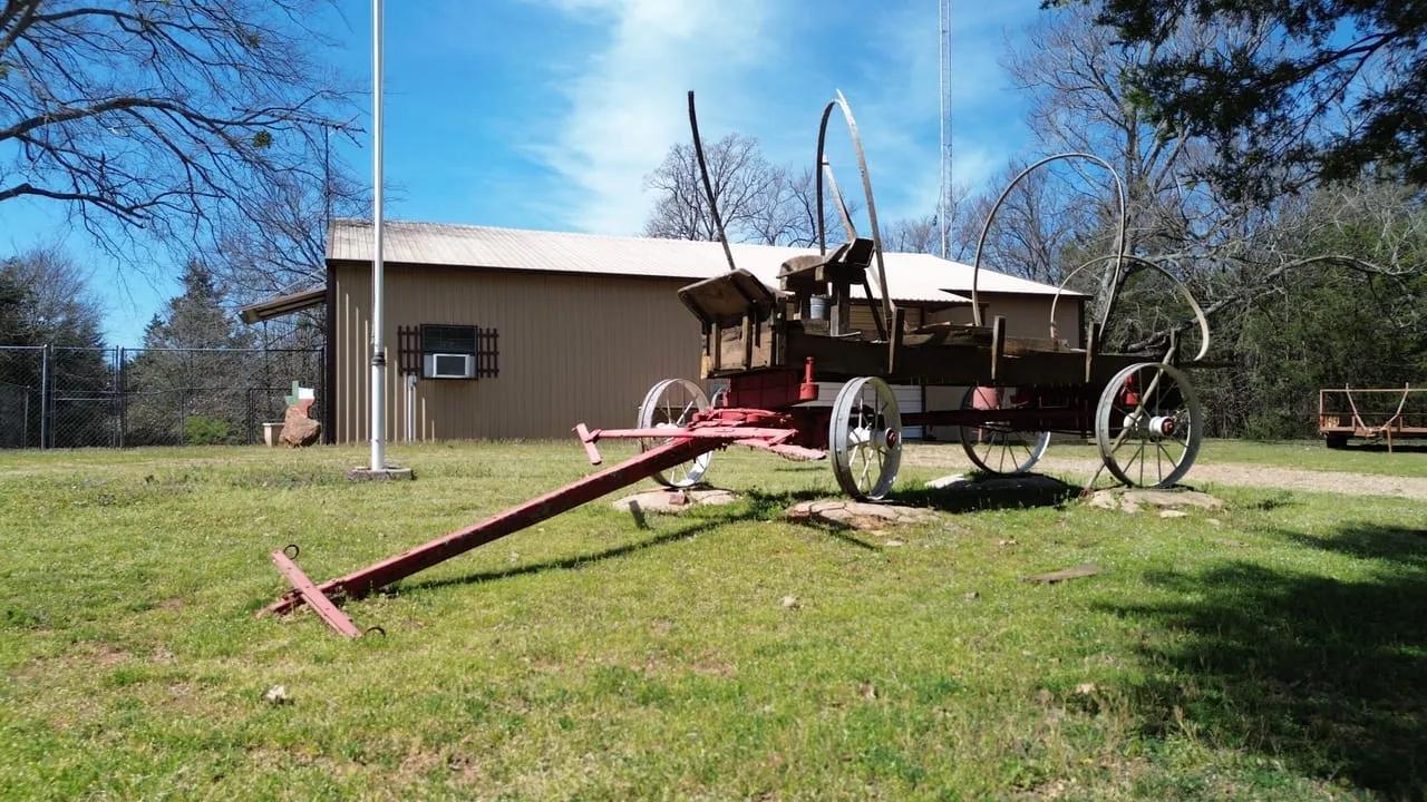 19552990-50