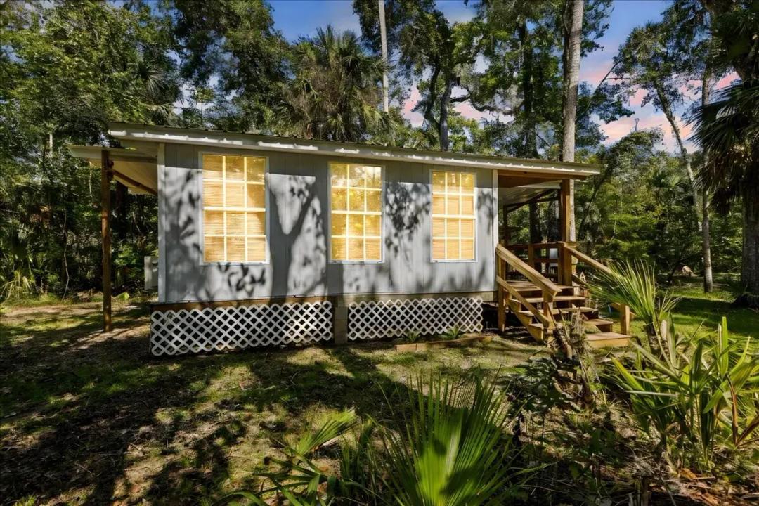 Quaint Tiny Home in Steinhatchee