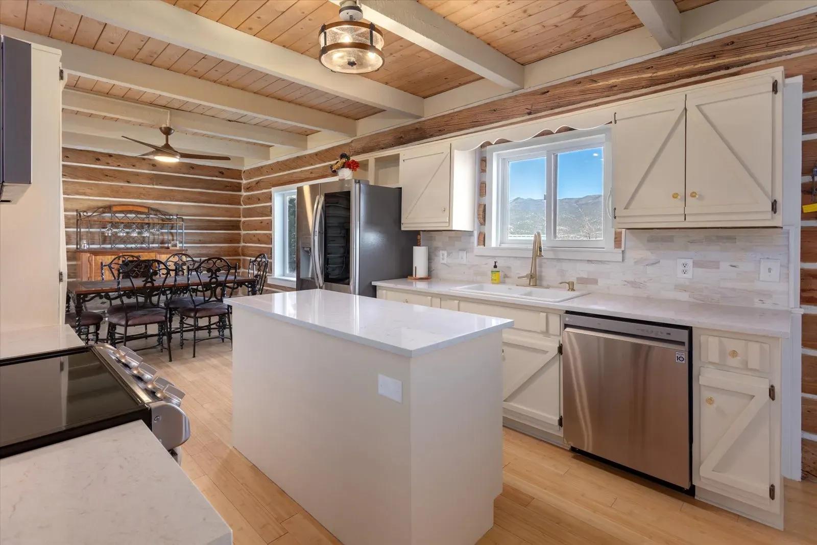 14-716-W-Blarney-Stone-Rd-14