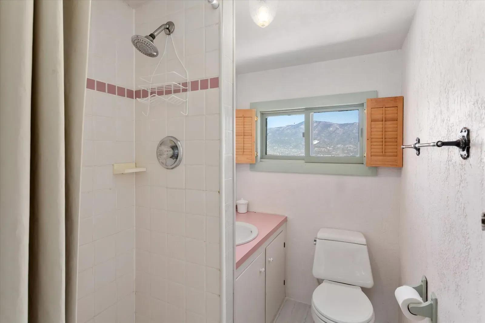 46-716-W-Blarney-Stone-Rd-46