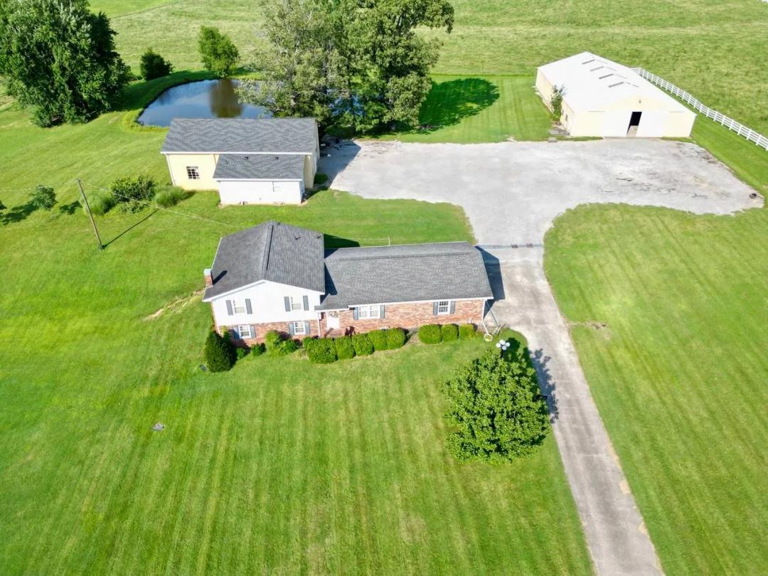 3 Bed / 2 Bath Home, Garage &amp; Shop on 3 +/- Ac!