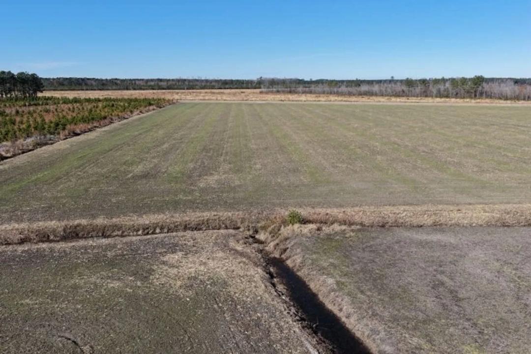 UNDER CONTRACT!!  4.86 acres of Residential Land for Sale in Pitt County NC!