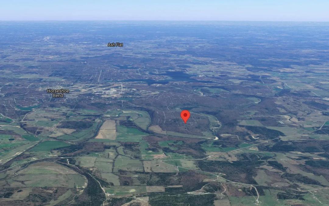 Corner Lot Near Turkey Mountain Golf Course – 0.33 Acres in Horseshoe Bend, Arkansas