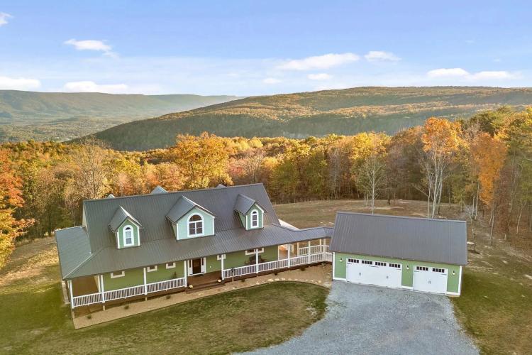 Extraordinary Mountain Retreat