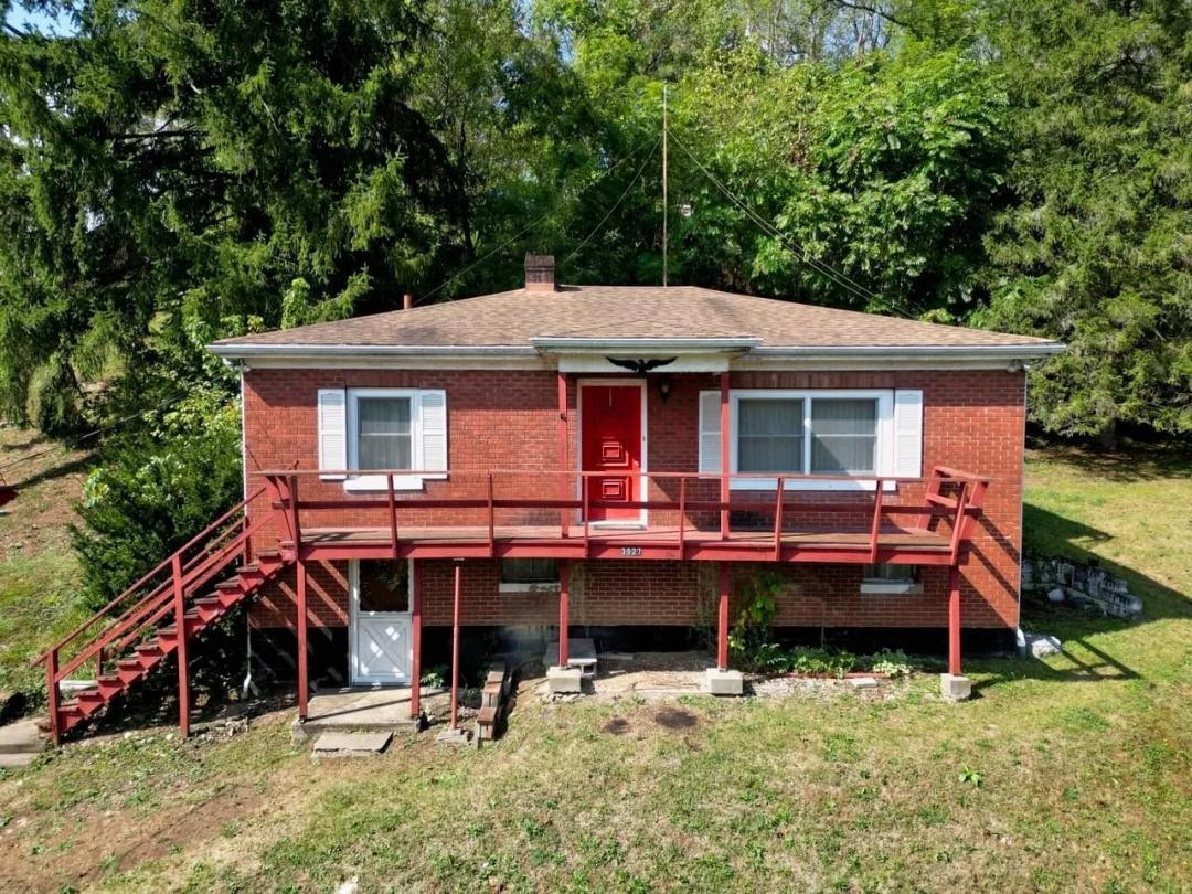 Daisyview Ave - 1 acre