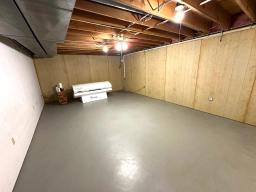 22339989-34