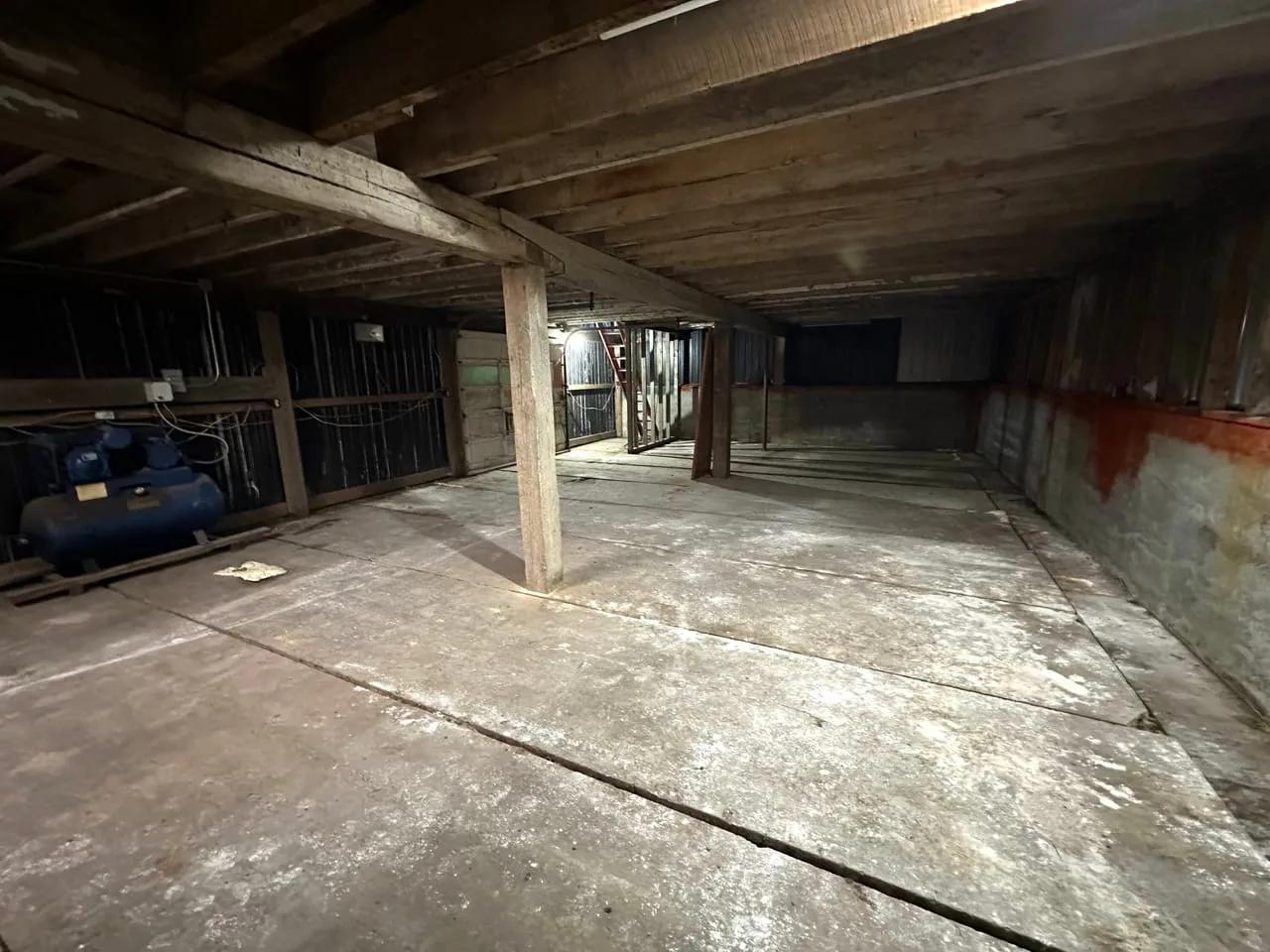 22339989-51